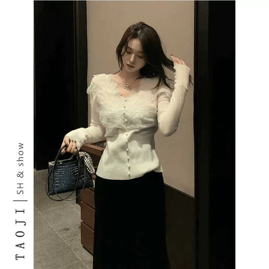 French style v-neck lace long-sleeved sweater top for women autumn new niche slimming and versatile sweater