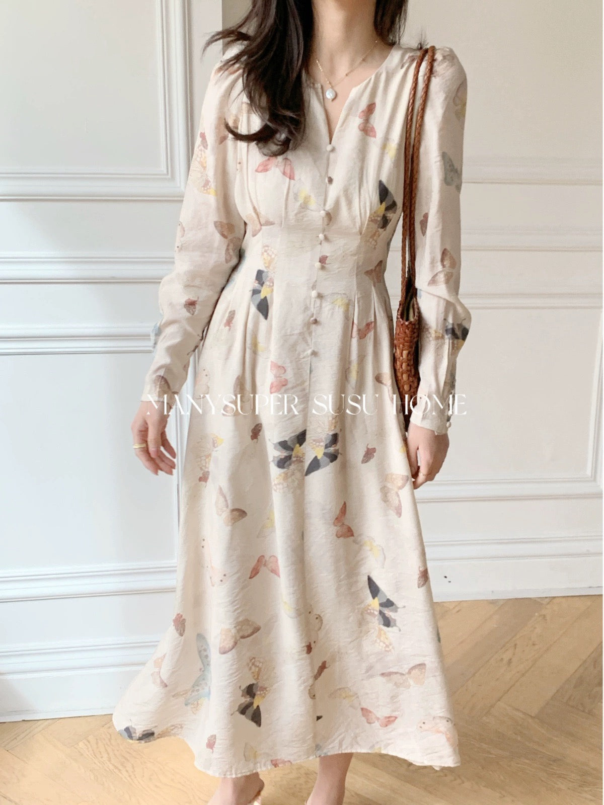 susu home2024 spring new [colorful butterfly] v-neck butterfly print high-waisted long-sleeved dress