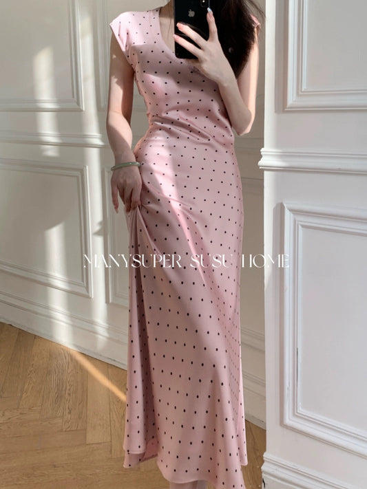 Susujia original 2024 spring and summer new French champagne pink polka dot satin bias cut short-sleeved slim dress