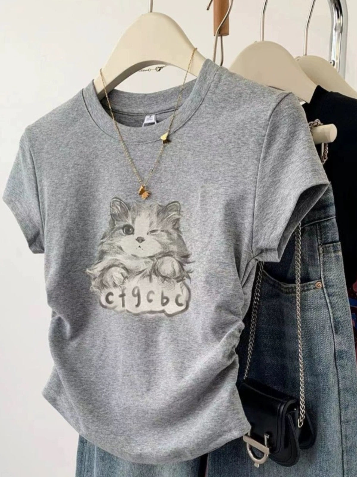 Sijiqing Guangzhou Thirteen Lines Women's High-End European Design Cat Print Short-Sleeved Right Shoulder T-Shirt Top Summer