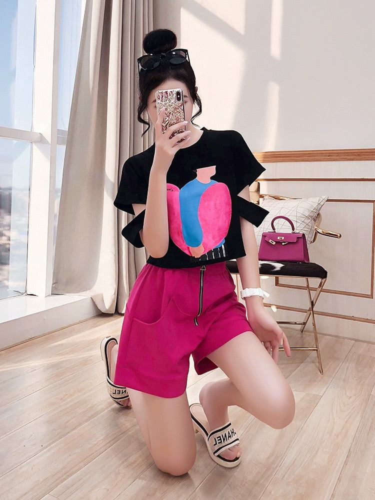 Casual suit women's 2024 new summer design western style age-reducing t-shirt sports top shorts two-piece set