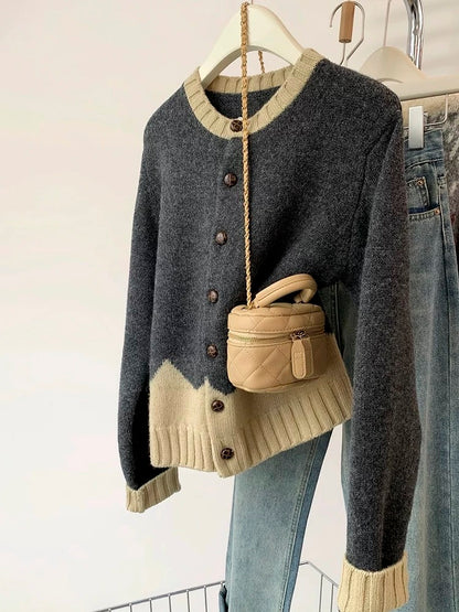 Autumn sweater jacket for women autumn and winter spring and autumn outer wear 2024 new hot style small knitted cardigan top