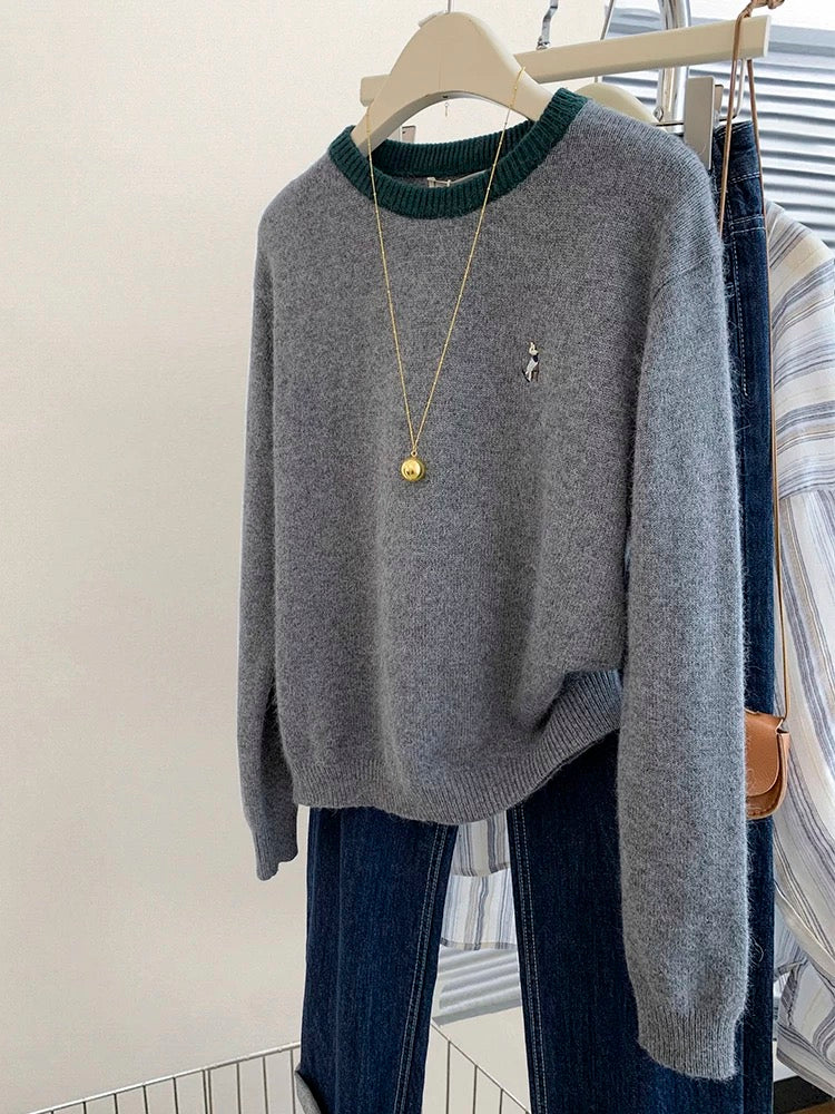 Gray round neck pullover sweater for women in autumn and winter, 2024 new loose and lazy style knitted sweater top for outer wear and inner wear