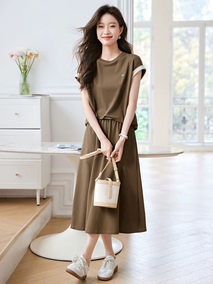 Mohan Yimei contrasting color back slit T-shirt skirt suit 2024 summer new casual design suit