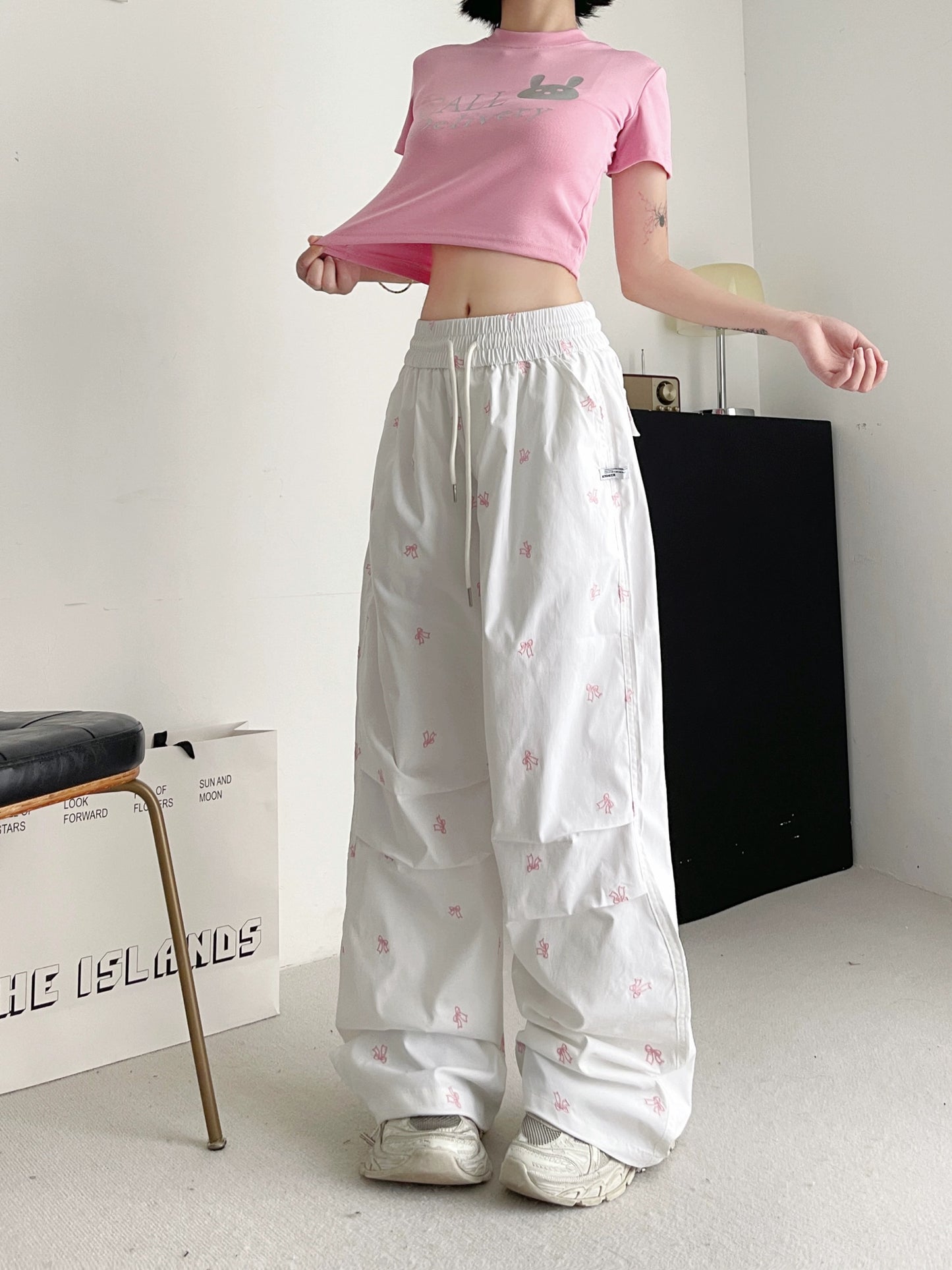 Korean retro butterfly embroidered trousers for women summer new niche design high waist slim casual wide leg straight pants