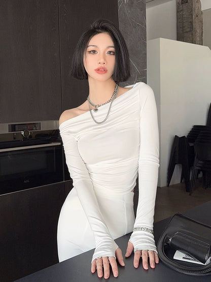 Light fabric tone early autumn new European and American solid color asymmetrical one-line collar off-shoulder pleated waist short long-sleeved T-top