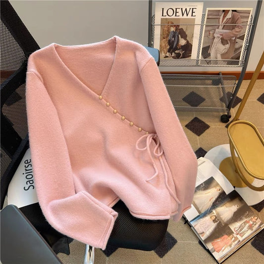 Nancy Cici’s reserved model recommendation~Irregular oblique button V-neck knitted jacket for women loose lace sweater cardigan