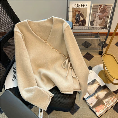 Nancy Cici’s reserved model recommendation~Irregular oblique button V-neck knitted jacket for women loose lace sweater cardigan