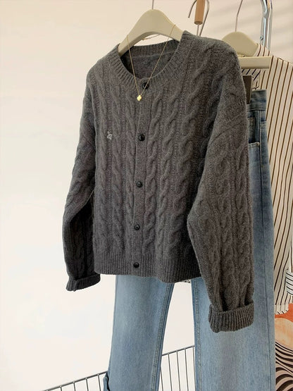 Gray twist embroidered wool knitted cardigan for women autumn and winter 2024 new raccoon velvet short sweater jacket