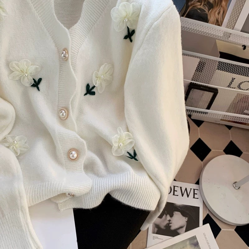 Gentle style white sweet design three-dimensional flower sweater coat female fairy small autumn and winter knitted cardigan