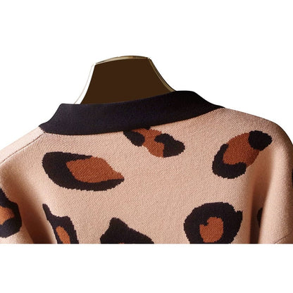 Autumn and winter new French retro leopard print high-waisted knitted cardigan to wear with skirt wool top sweater jacket for women