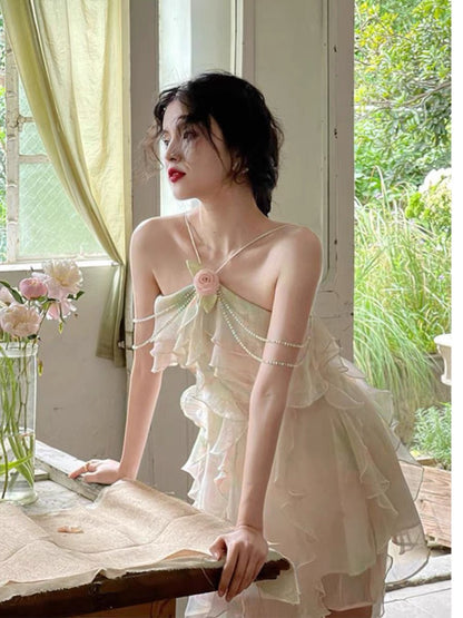 Sixi sixi white halterneck dress female French style 2023 summer new gentle wind strapless suspender skirt