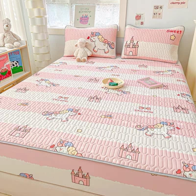 Ins wind latex mat three-piece bed skirt type A washable folding air-conditioning soft mat summer ice silk bed cover