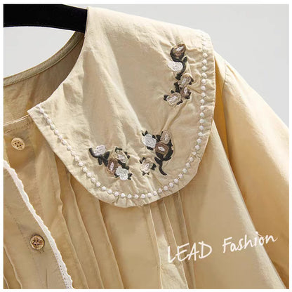 100 yuan, three pieces, contact customer service to change the price, floral embroidery doll collar loose short sleeve age-reducing shirt