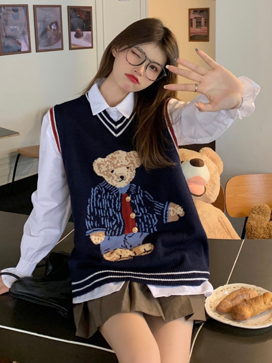 Autumn and winter Korean version 2022 new loose fashion bear V-neck knitted vest pullover sleeveless preppy sweater women