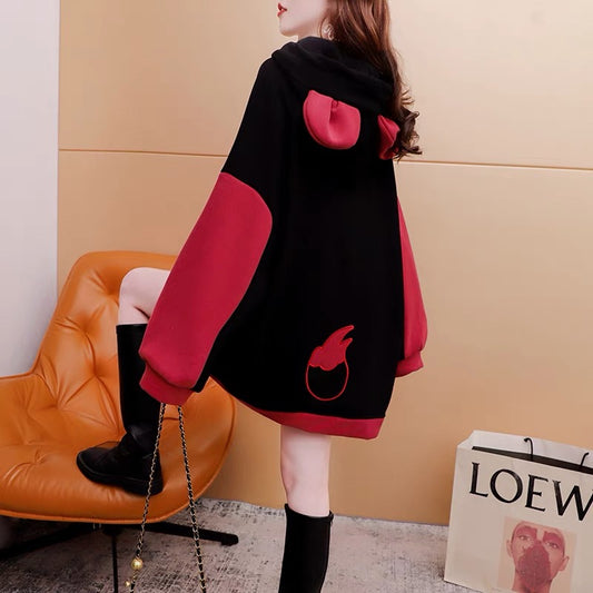 Fleece and thickened hooded sweater women's 2022 new autumn and winter hot style fashion western style age-reducing loose design coat