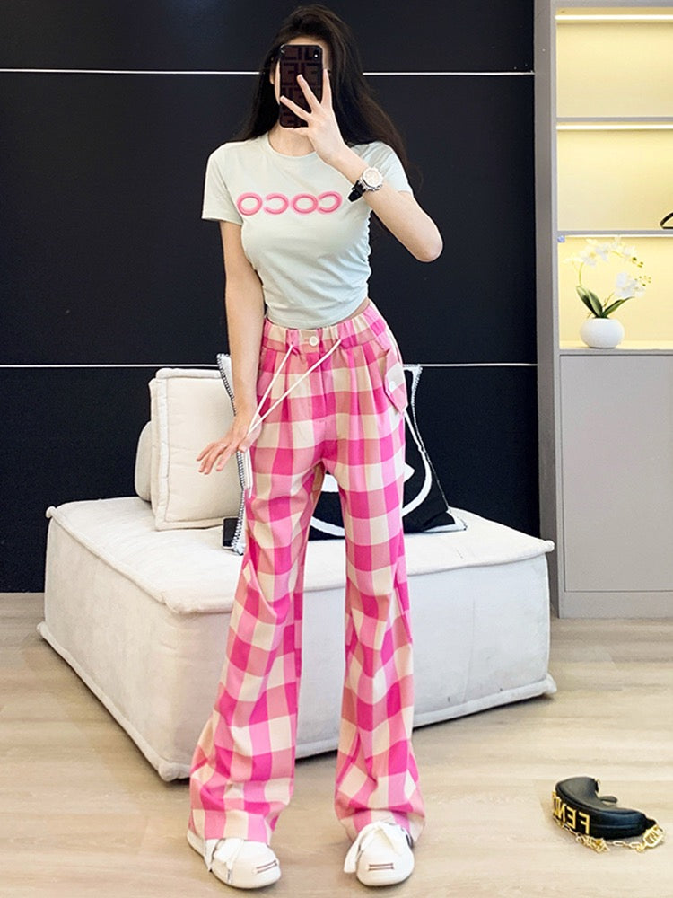 Sporty fashion, trousers and skirts for women