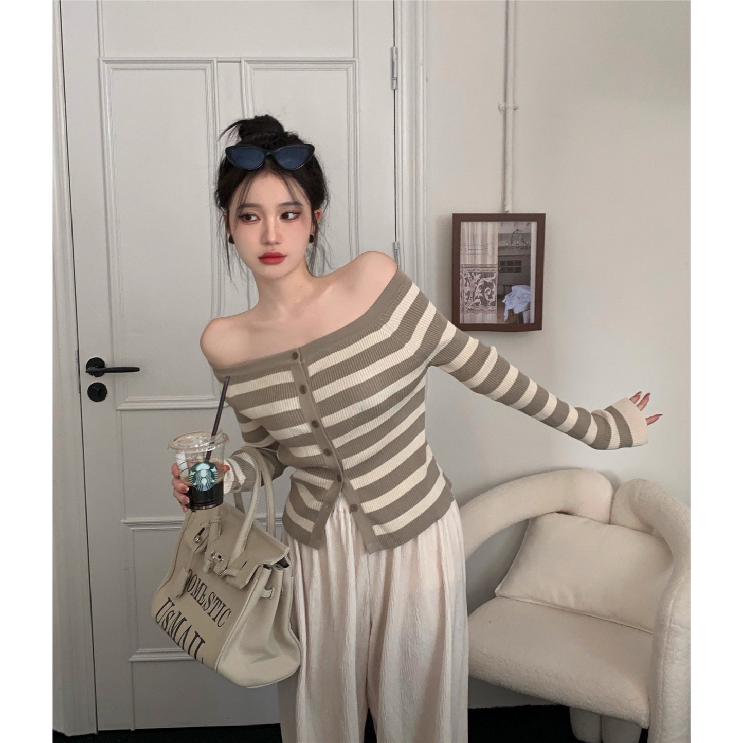 One-shoulder striped knitted small cardigan women's clothing early autumn 2022 new long-sleeved babes slim fit and thin short top