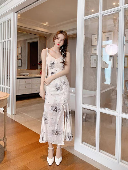 European station temperament floral v-neck waist dress fairy pure desire style French split suspender skirt mid-length summer