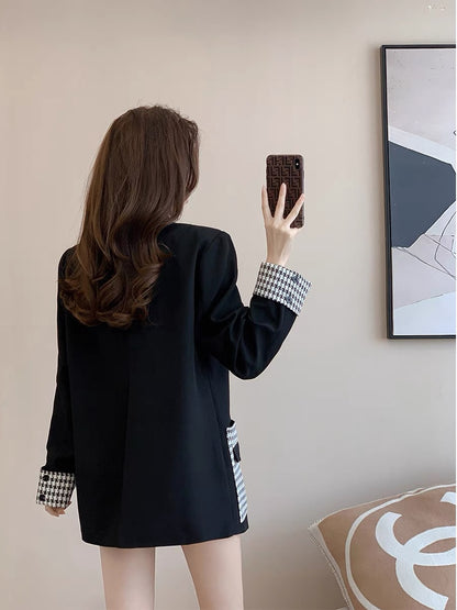 2022 autumn new French retro temperament light familiar style loose and thin high-end fashion hit color suit jacket women