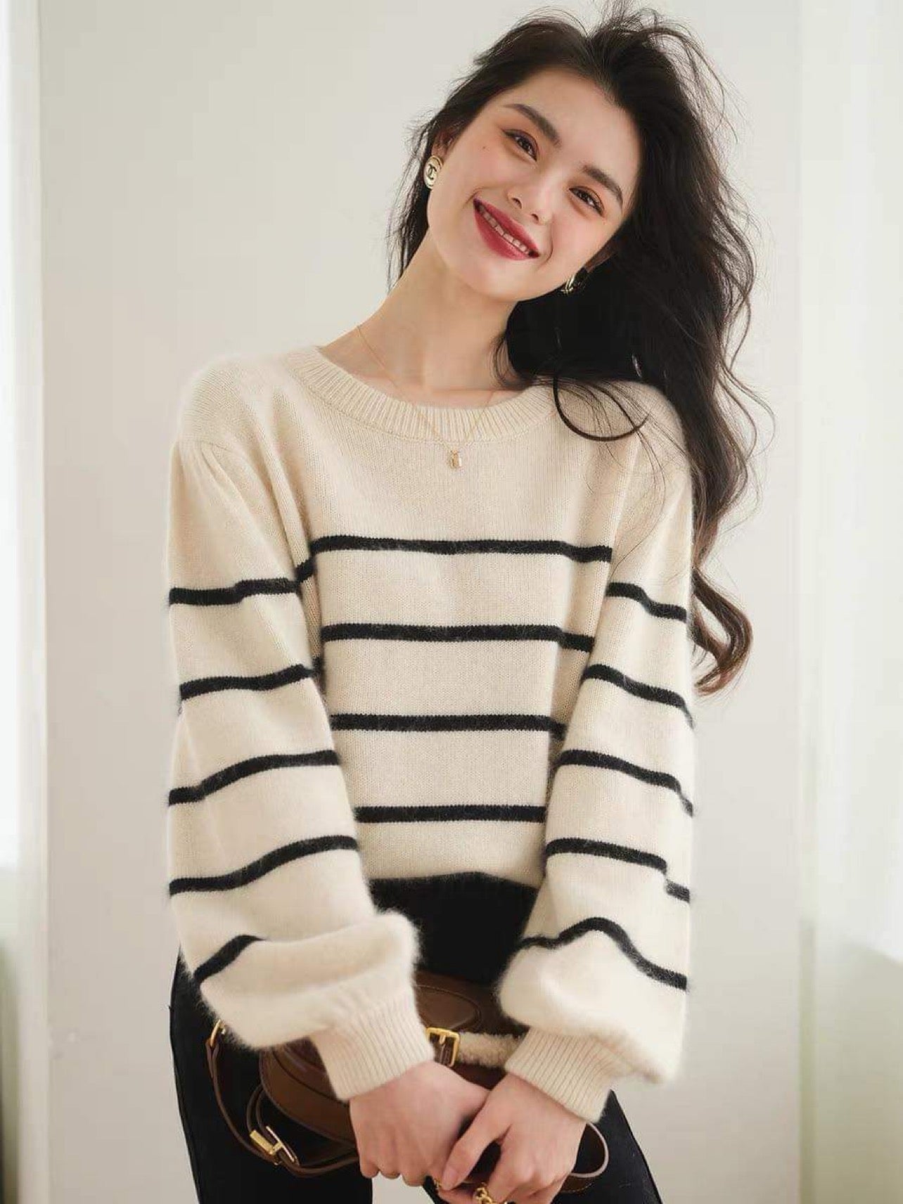 Balloon Sleeve Striped Raccoon Fleece Sweater