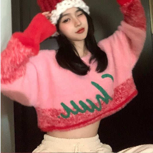 Autumn and winter new hot girls wear mohair short sweater women's design sense niche pure desire sweet and spicy sweater top