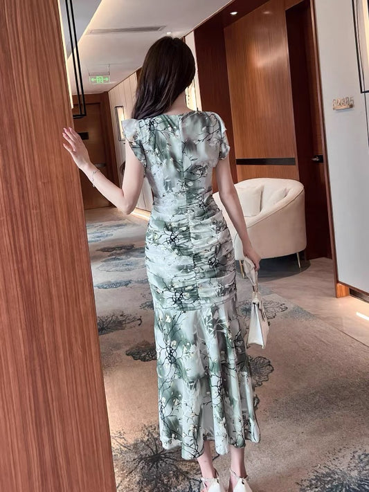 (Pre-Order) Retro improved cheongsam green dress female summer 2022 new chiffon floral waist slim fishtail dress