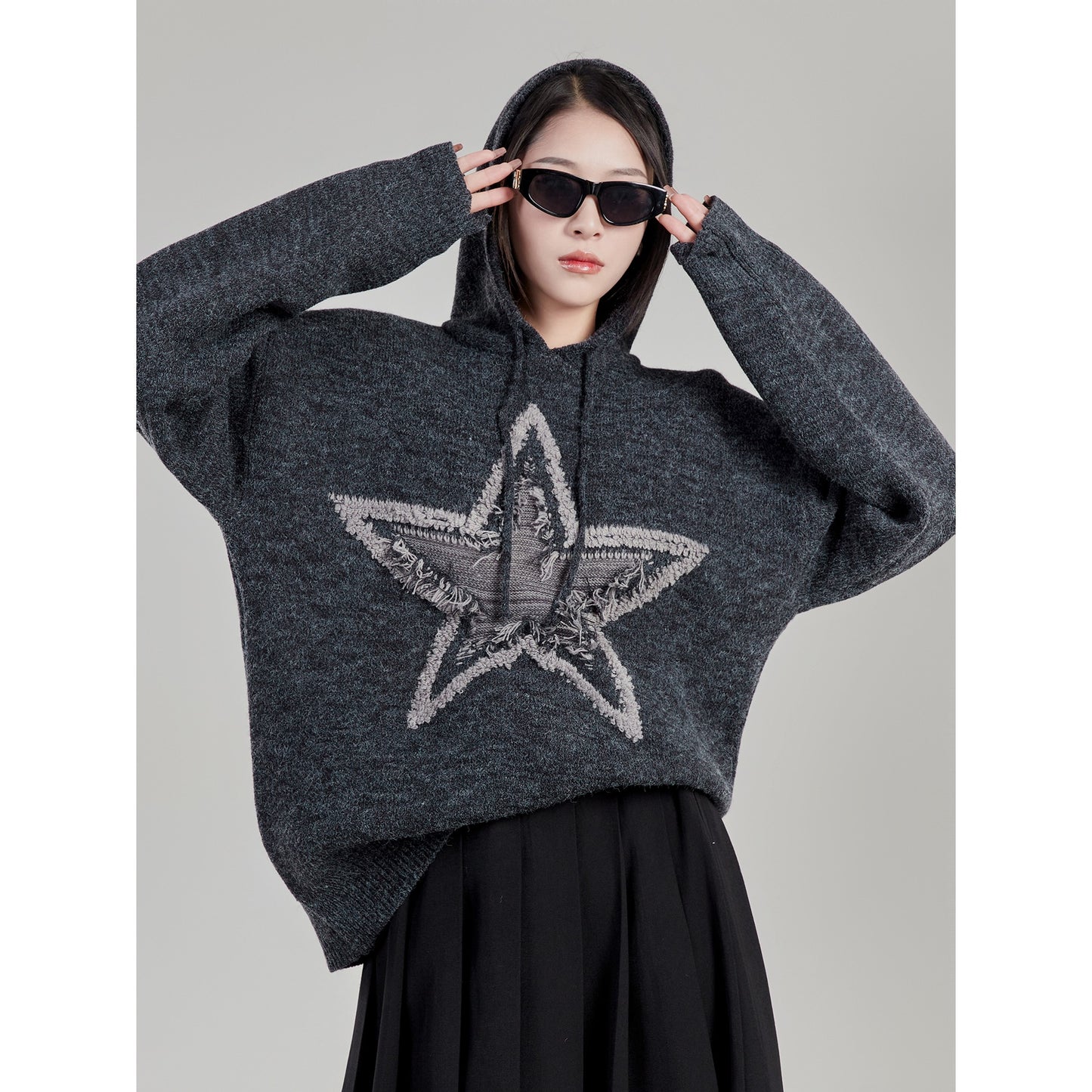 LLL LAB/Hong Kong-style retro chic sweater star thickened warm loose design with hat sweater spring and autumn