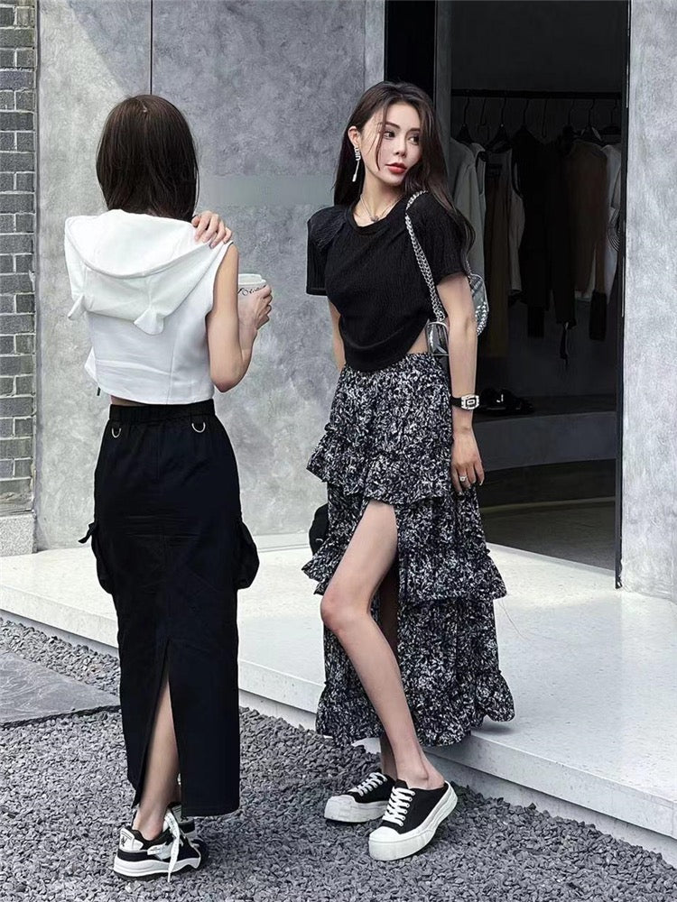 2023 spring and summer fashion all-match slim waist short-sleeved top + high waist slit floral skirt two-piece set