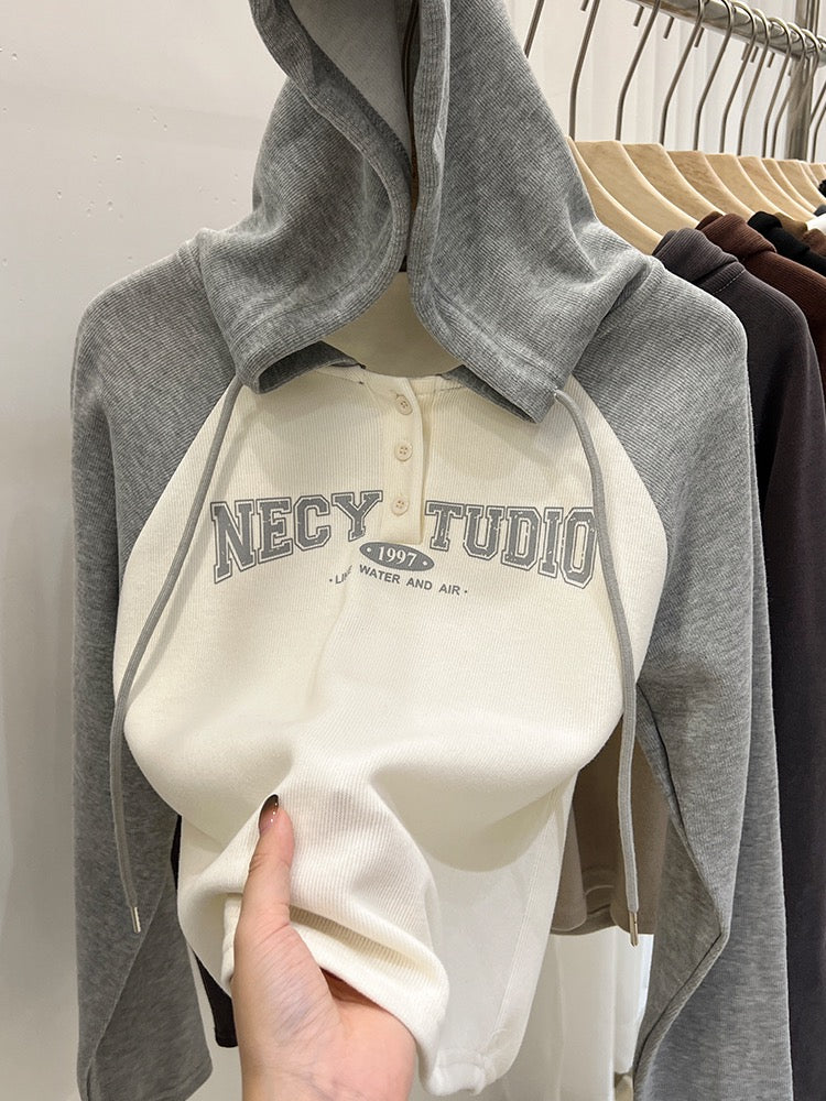 European goods hooded t-shirt women's long-sleeved short top 2022 new raglan design sense niche sweater bottoming shirt women