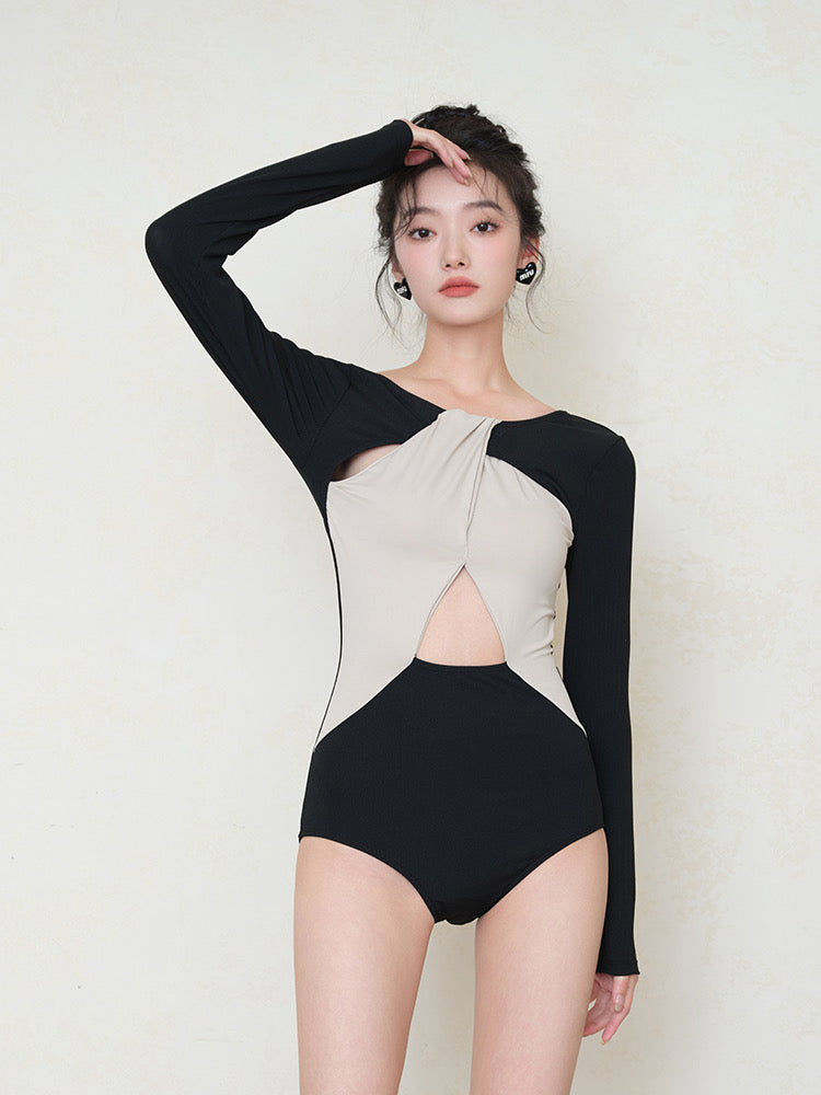 Long-sleeved One-piece Swimsuit With Small Breasts, Conservative