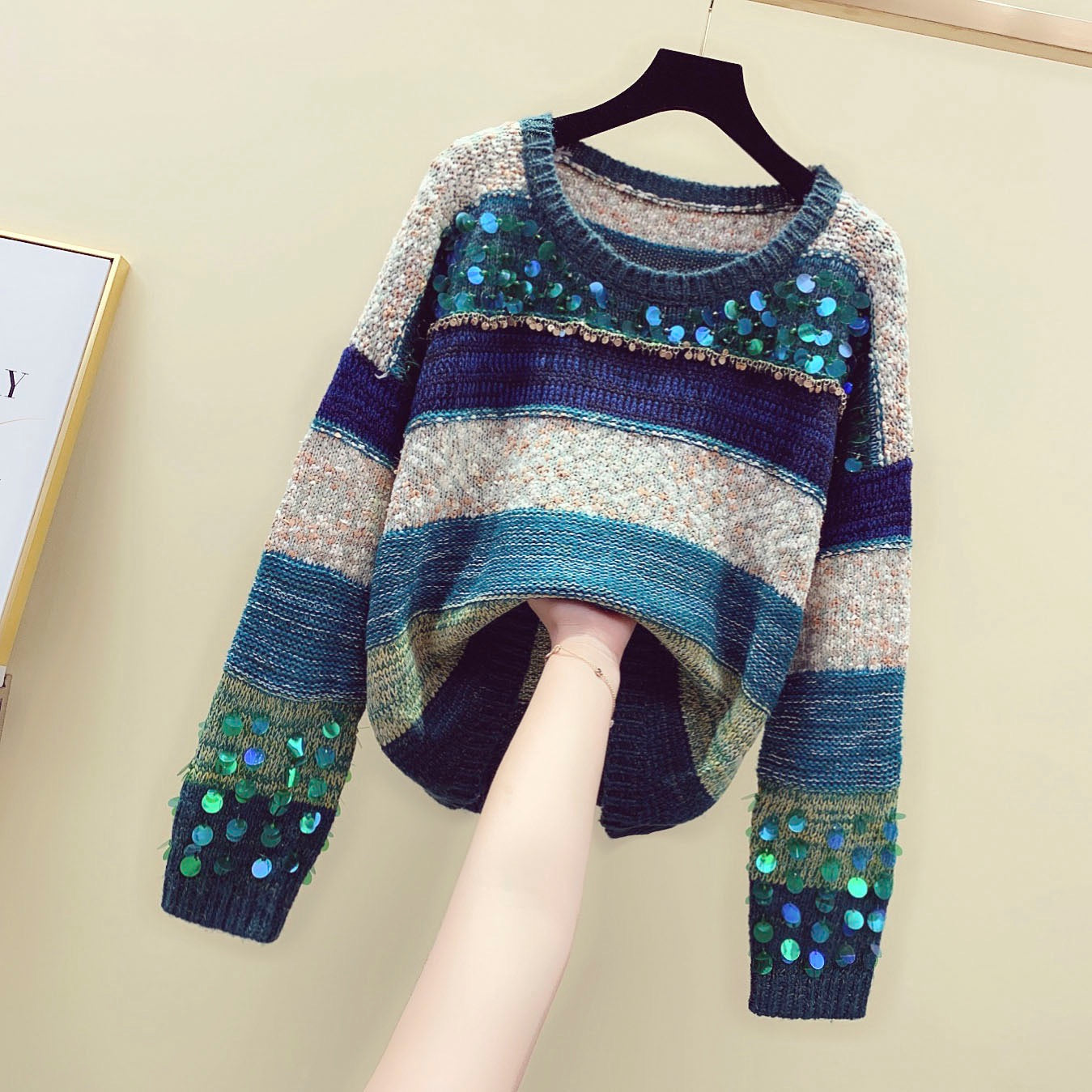 2022 autumn and winter Korean version of heavy industry color matching rainbow stripes sequins beading outerwear loose pullover sweater women's knitted sweater