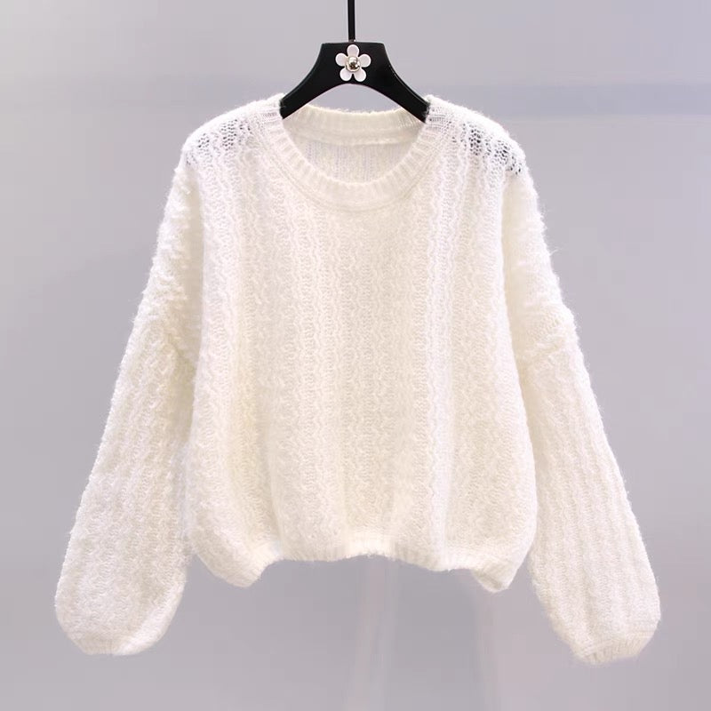 Small fresh thin hollow sweater women's 2022 early autumn new Japanese loose high-end foreign style knitted sweater top