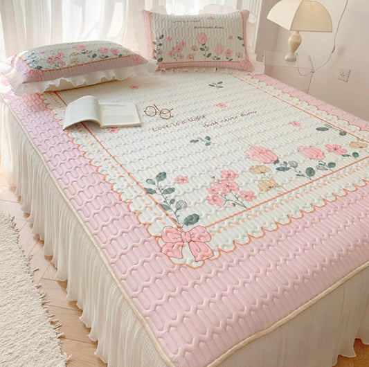 Ice silk latex mat three-piece bed skirt summer washable machine washable air-conditioning soft mat with lace bed cover