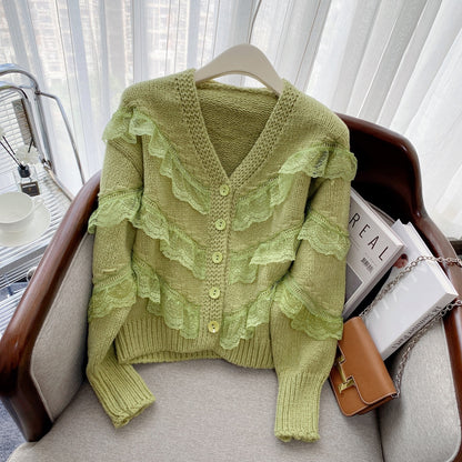 French lace stitching V-neck knitted cardigan 2022 autumn and winter new short design sweater super fairy top women