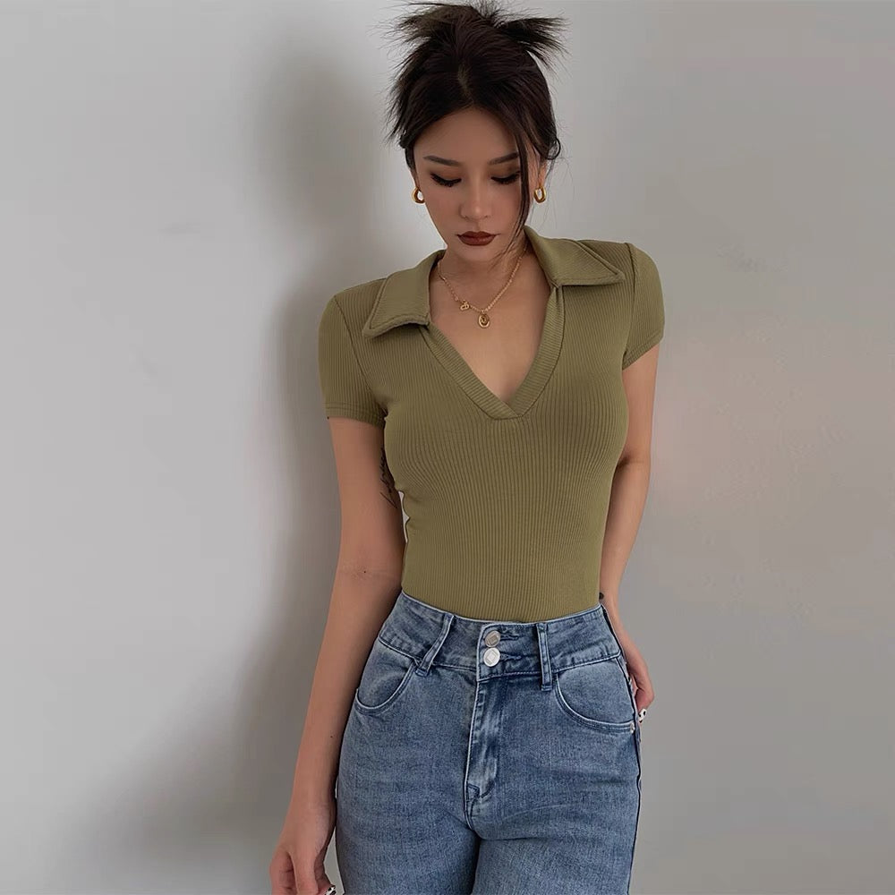 Homemade Sexy Deep V Lapel Short Sleeve T Low Cut Clavicle Shows C-bit Thin Short Tops Hot and Sassy