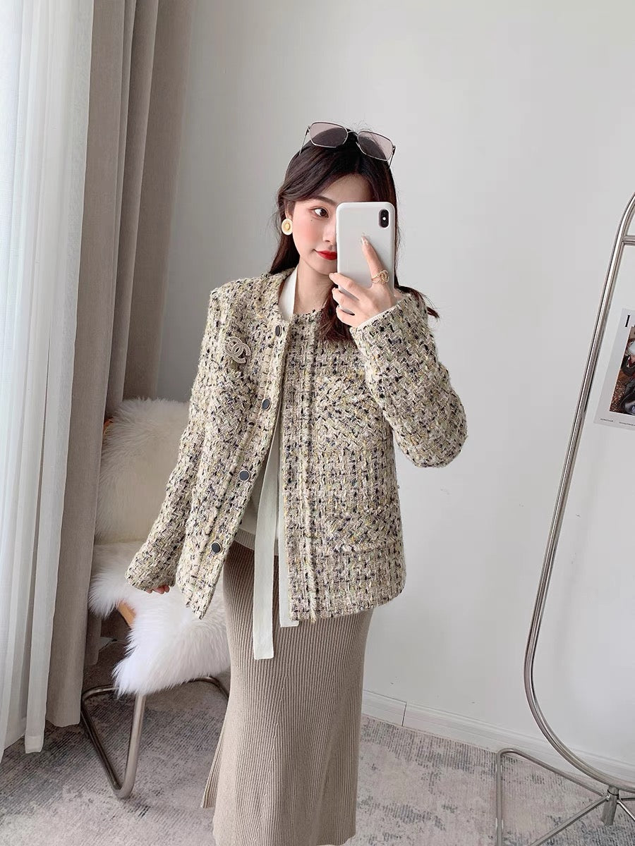 CHICROOM small fragrance coat women's autumn and winter round neck temperament retro short small thick tweed coat