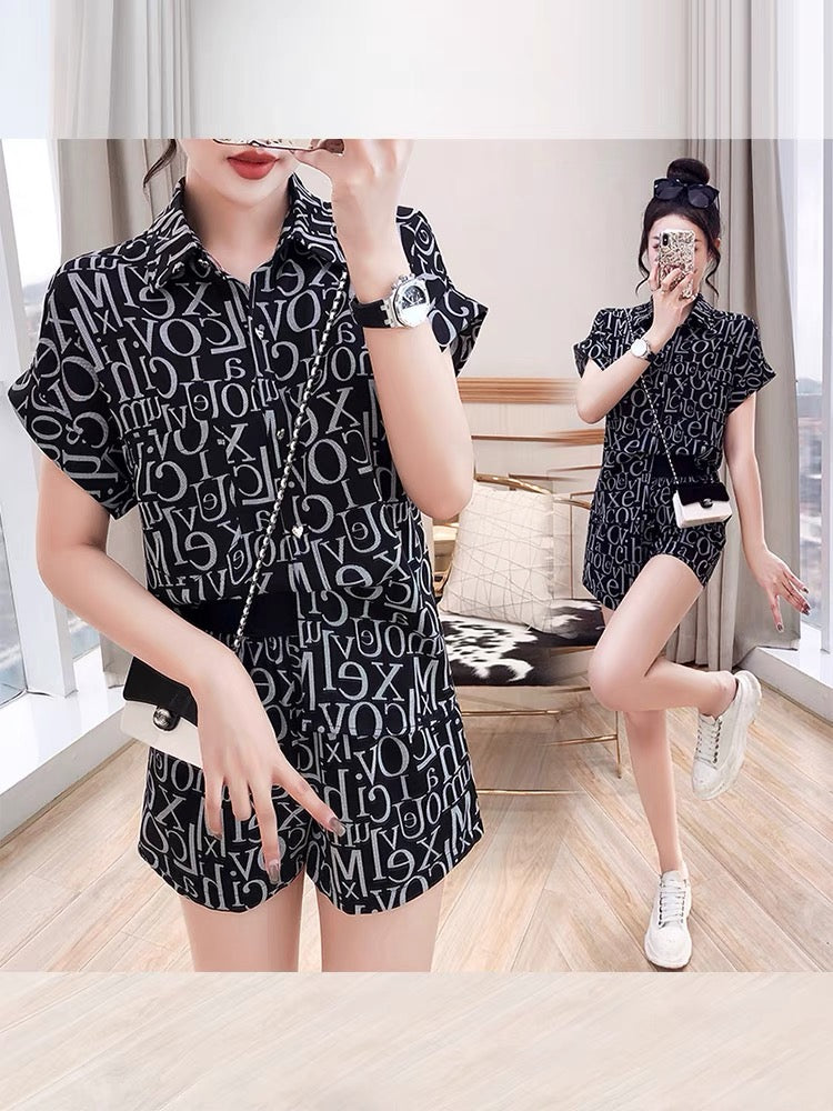 Shirt suit women's clothing 2022 new summer clothing fashion small net red shorts salt series to wear with royal sister two-piece suit