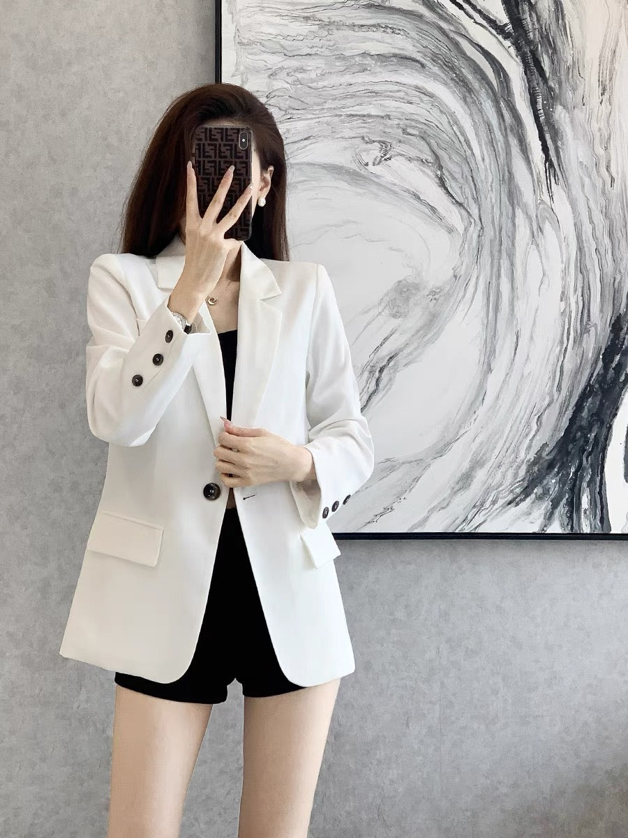 High-quality white suit jacket women's 2022 new retro design niche commuter casual suit jacket autumn and winter