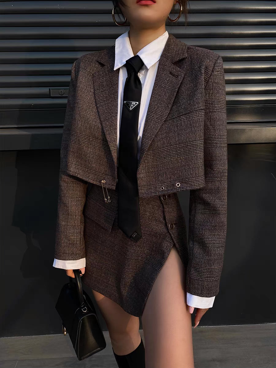 Well also European and American niche plaid short section is thin and small suit jacket women's slit college style short skirt two-piece suit