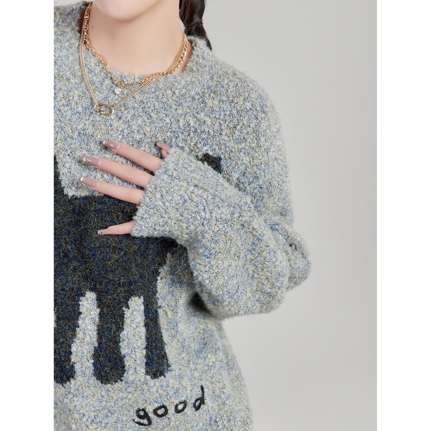 Sweater women's autumn and winter 2022 new hot style design kitten jacquard pullover round neck thickened Hong Kong style chic top