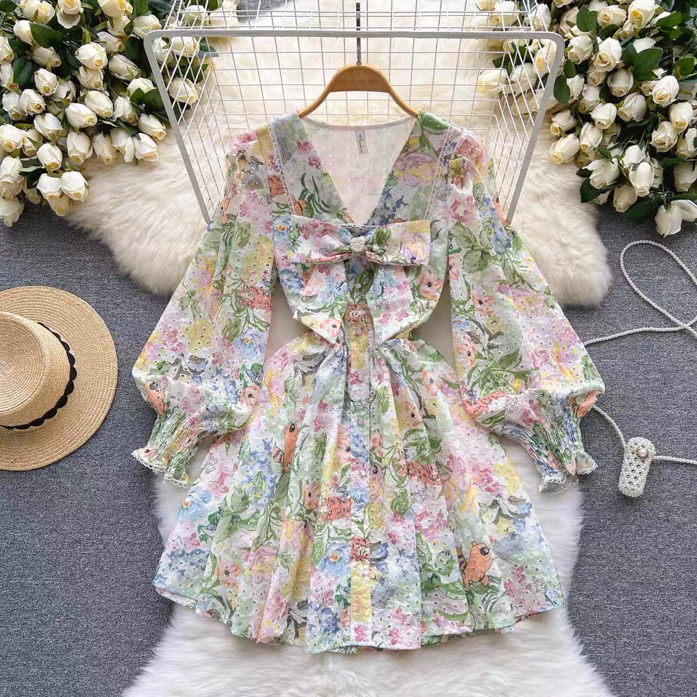 Gentle wind fairy French temperament V-neck bow age reduction printed lantern sleeves floral A-word fluffy dress female