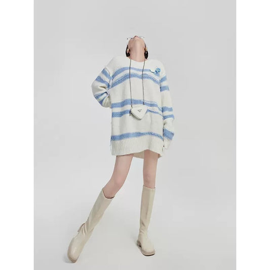 LLL LAB/ Milk Huhu Top Blue Contrast Striped Flowers Long Sleeve Round Neck High-quality Super Good-looking Sweater Women 1647