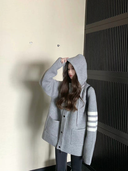 COOLLINE Lin Zixi is also a tb girl in winter, a high-weight warm sweater jacket with a detachable hood