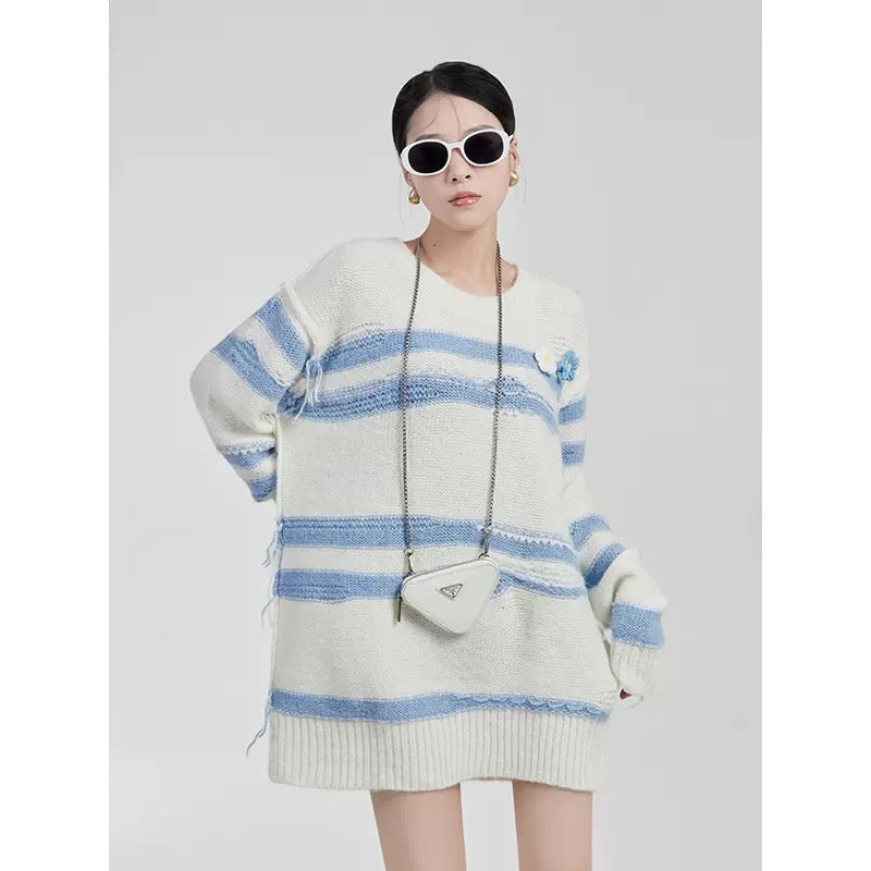 LLL LAB/ Milk Huhu Top Blue Contrast Striped Flowers Long Sleeve Round Neck High-quality Super Good-looking Sweater Women 1647