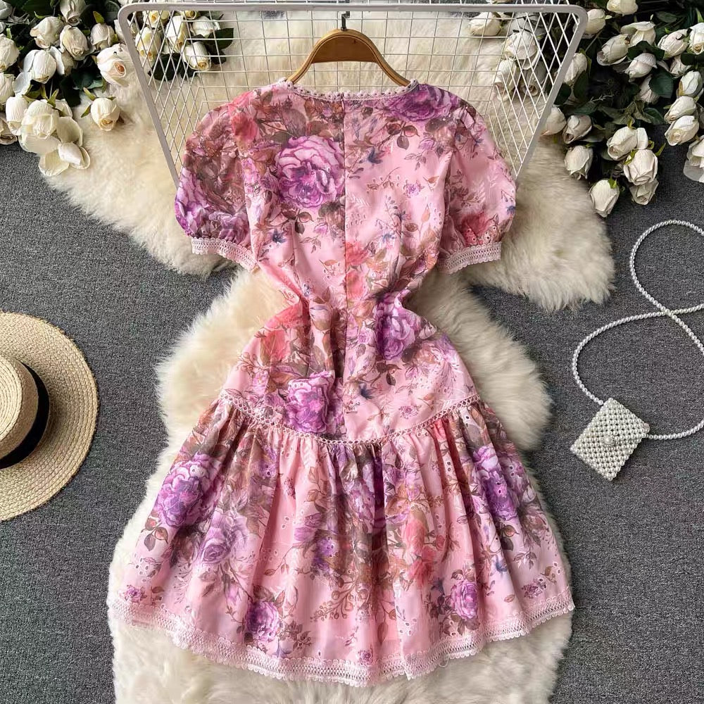 Sweet and age-reducing Korean version fashion floral dress female small waist and thin temperament bubble sleeve A-line skirt