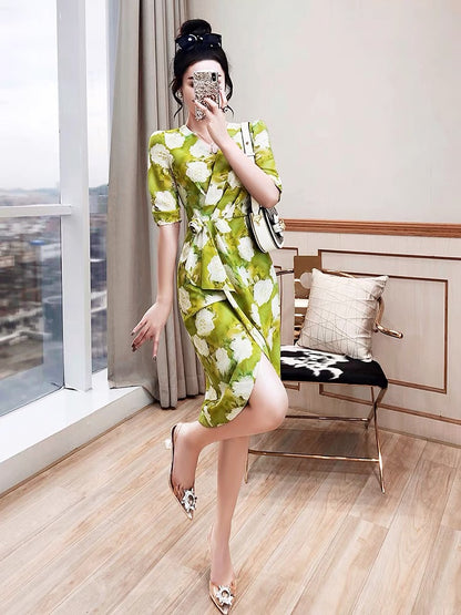 Skirts summer women show thin 2022 new mid-length v-neck niche print temperament ladies light luxury dress summer dress