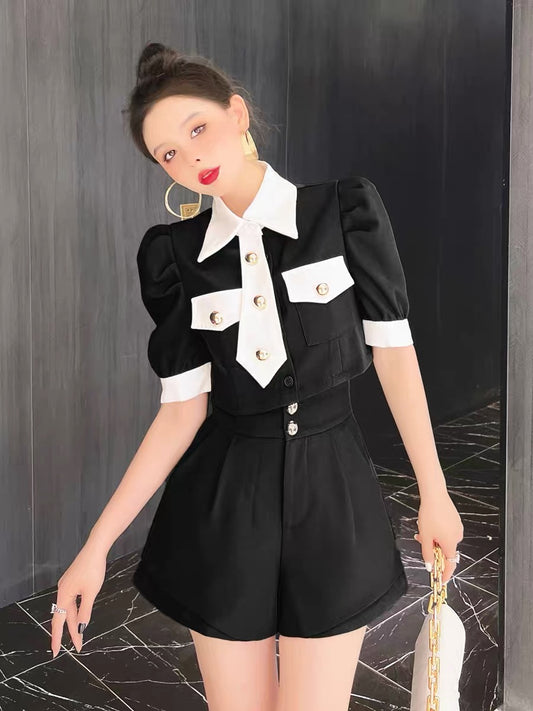 (Pre-Order) Suit fabric short-sleeved suit women's high-end 2022 summer shorts two-piece college style temperament thin women's clothing