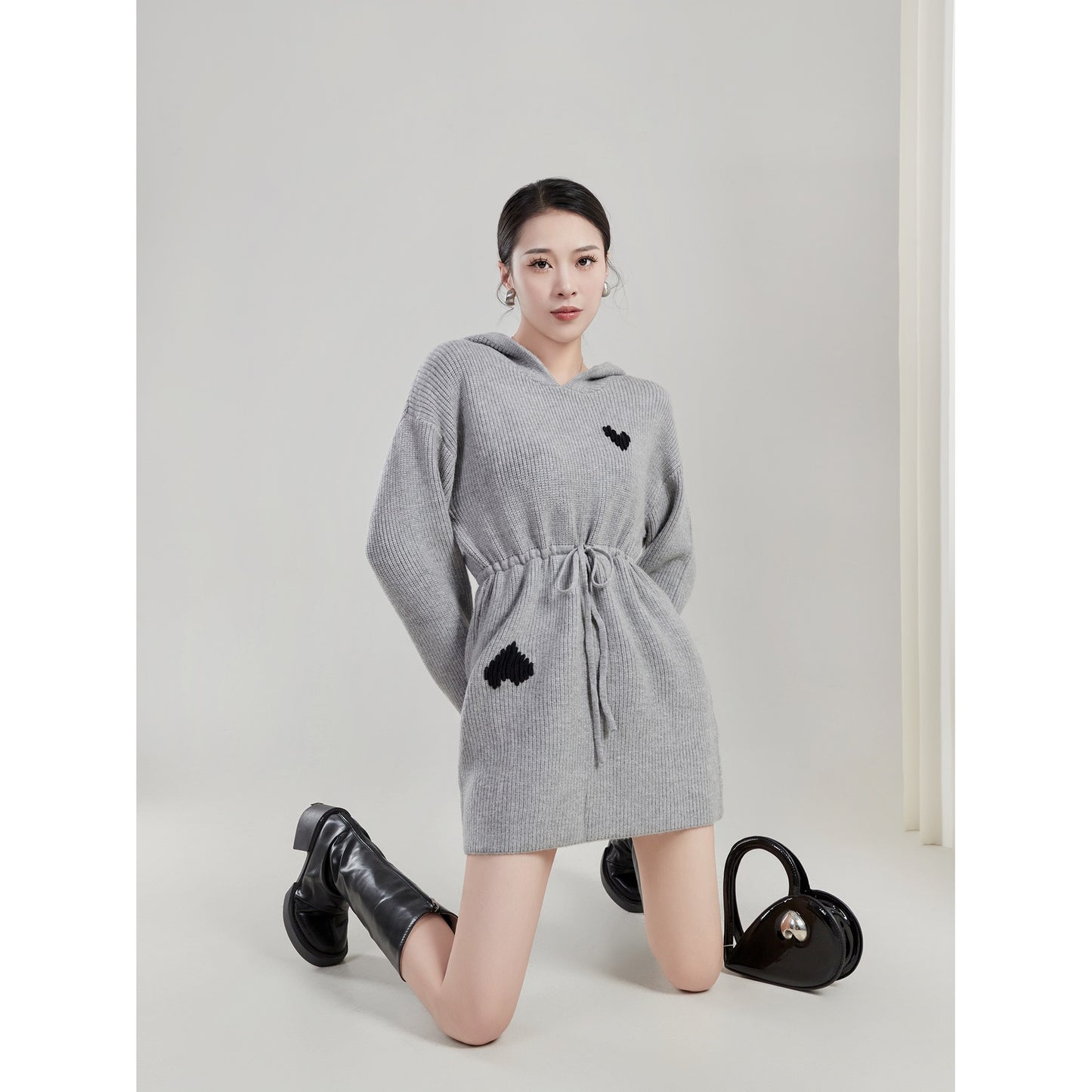 LLL LAB/ Knitted Dress Gray Hooded Waist Belt Black Love Gentle Tea Tea Air Small Skirt