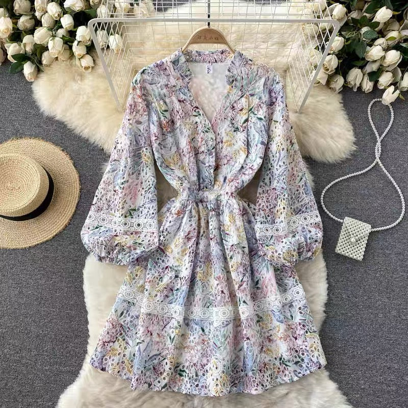 Floral embroidery lace hollow V-neck waist dress female French niche retro temperament age-reducing fairy skirt